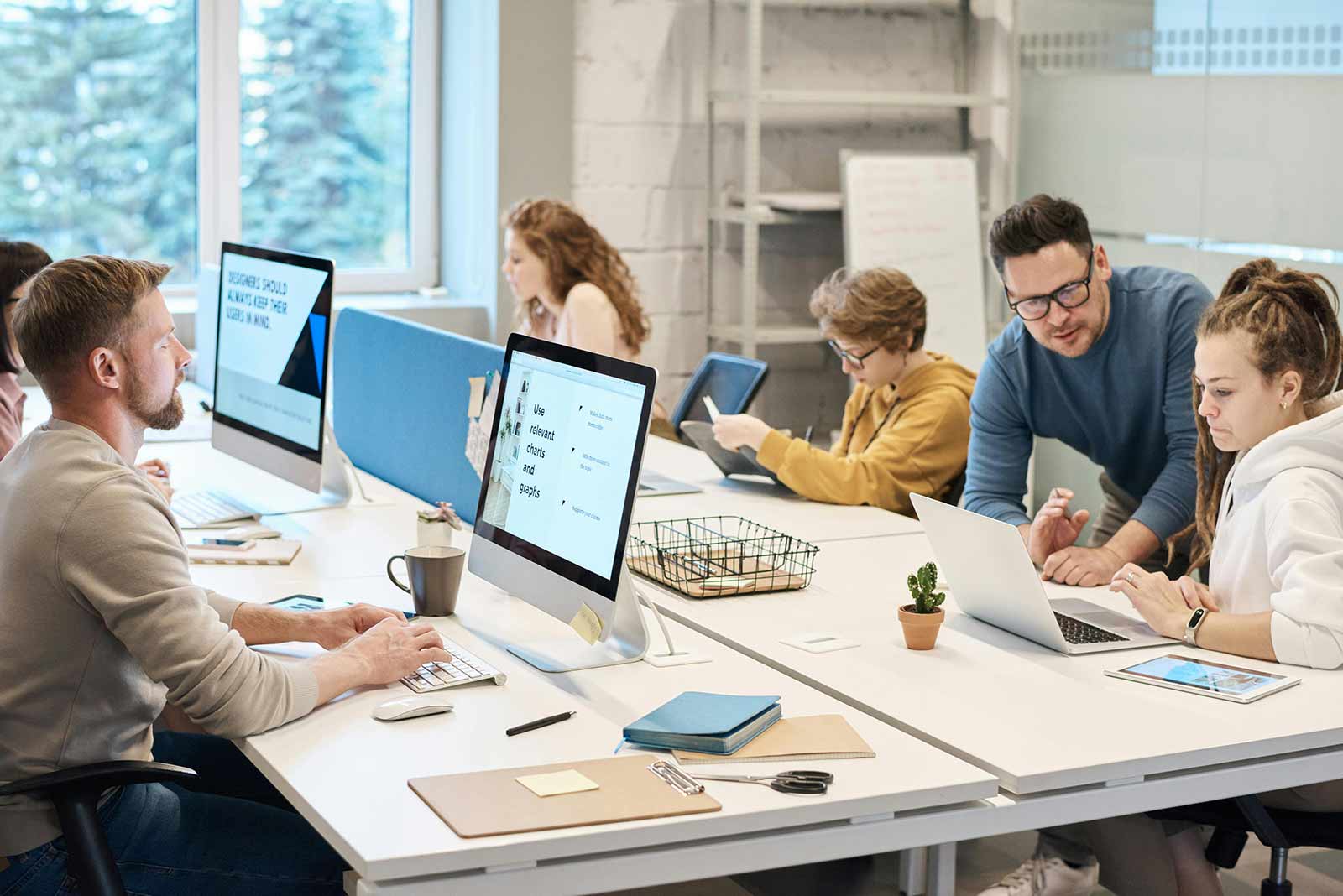 How to Measure Employee Engagement Effectively: 5 Signs You’re Missing