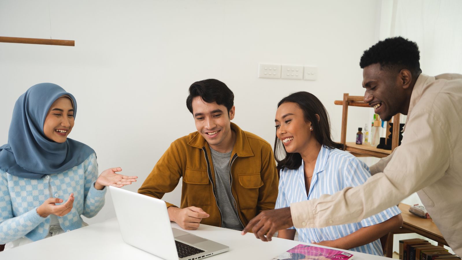 5 Practical Ways to Start Improving Workplace Culture Today